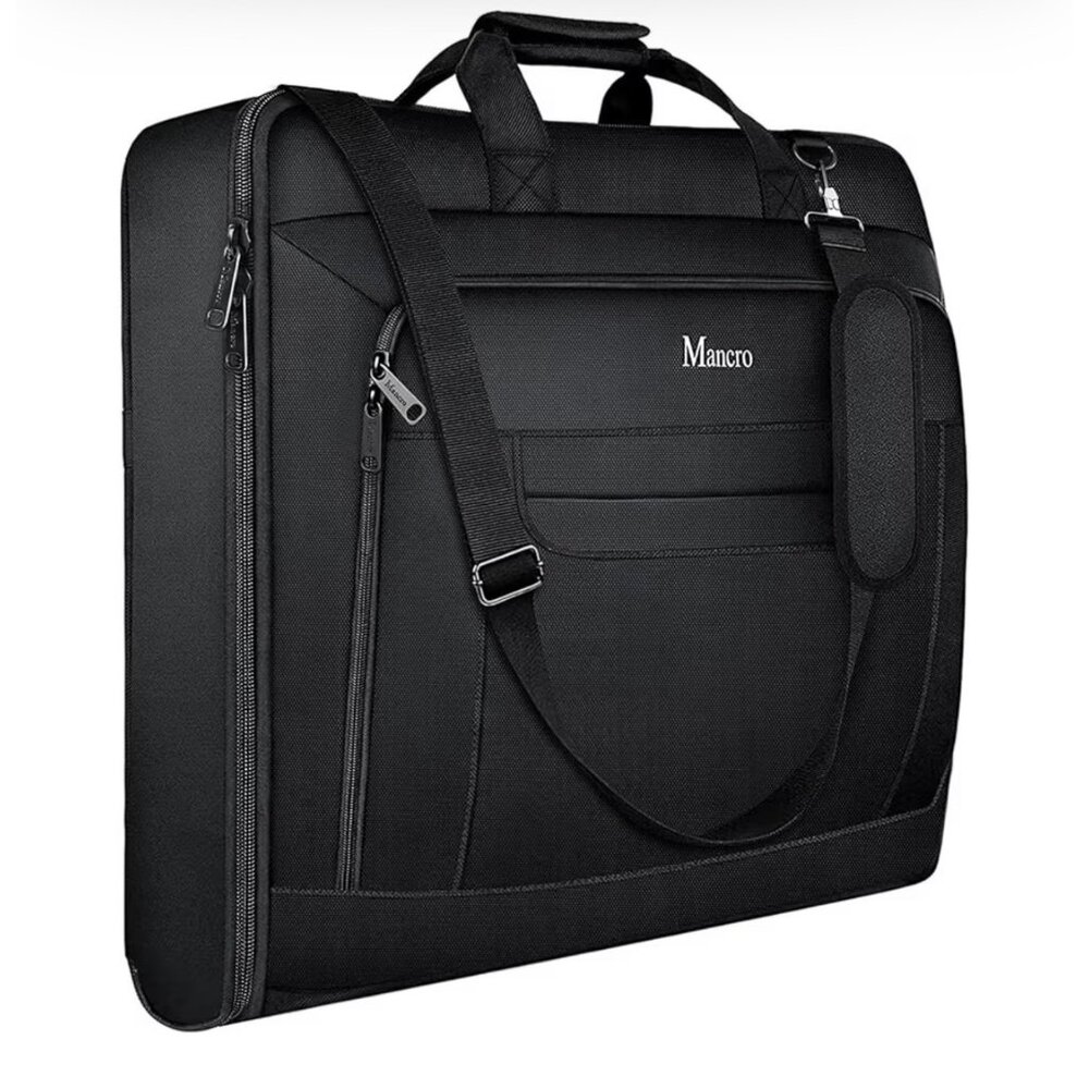 Mancro Garmet Bag Black new in packaging
